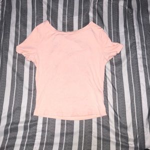 Peach Colored T Shirt! Cute Design on Back Size M